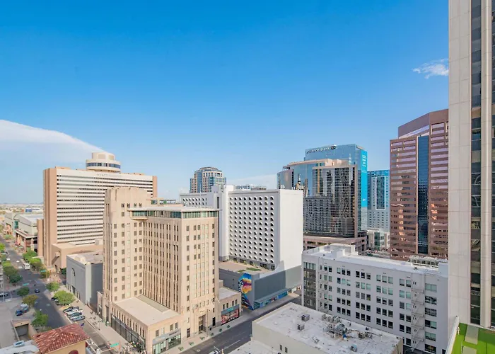 Chic Urban 1br Pool Gym Parking W&d Dt Phoenix